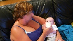 (2012-08) Mathia à la maison